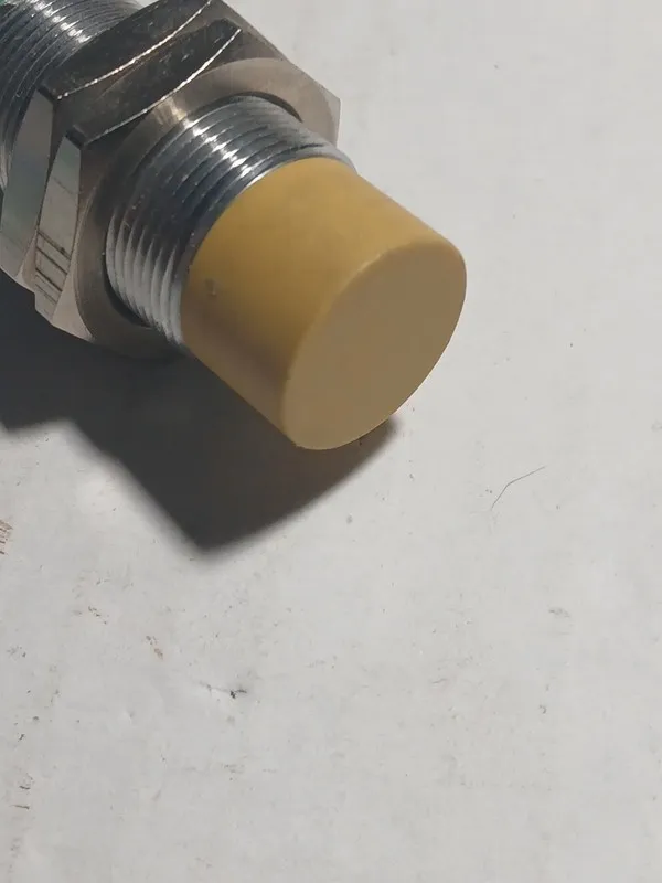 Датчик приближения Turck NI8-M18-VP4X-H1141 Inductive Proximity Sensor, 8 mm PNP — фото лота 2