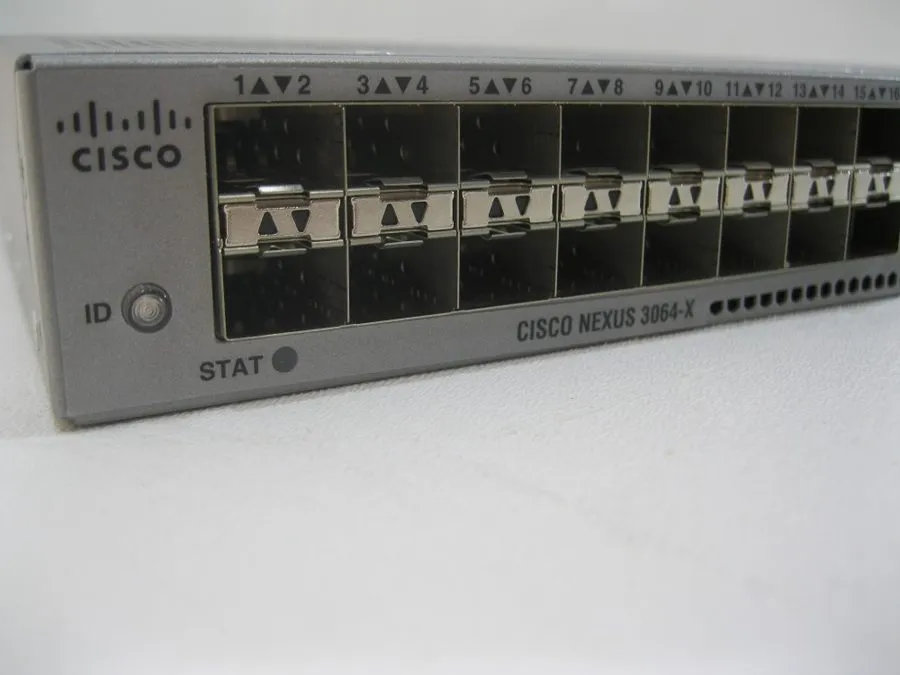 Коммутатор Cisco N3K-C3064PQ-10GX Nexus 3064 48 Port SFP+ 4 QSFP+ 2x N2200-PAC-4