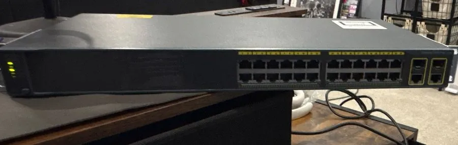 Коммутатор Cisco Catalyst 2960 Plus 24-Port Managed Gigabit Layer 2 Rack 1U RJ-4