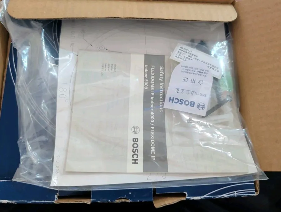 Камера Bosch NDE8502R Flexidome IP Starlight Outdoor Network Dome Camera/New OB — фото лота 2