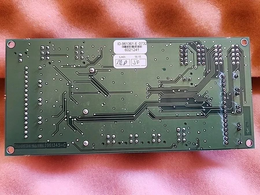 Плата PHILIPS MEDICAL SYSYEMS 961345-C Couch Right Interlock Board — фото лота 1