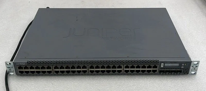 Коммутатор Juniper EX3300-48P 48 Ports PoE+ Gigabit Switch 4x 10GbE SFP+ Ports