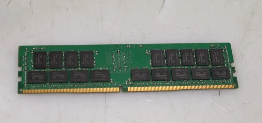 Модуль памяти SKHynix 32GB HMA84GR7AFR4N-VK DDR4 Server RAM PC4-2666V SNPTN78YC/