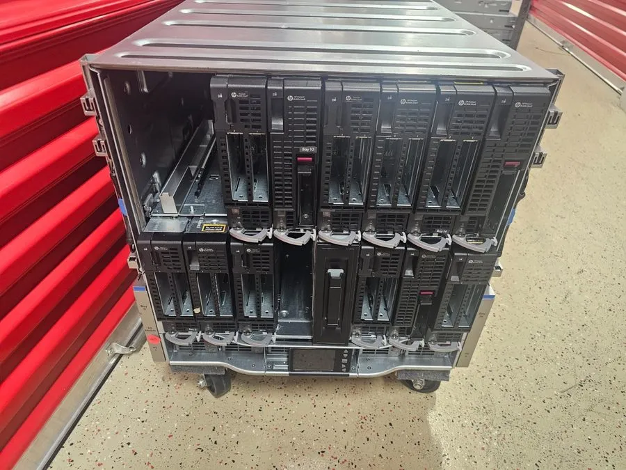 Сервер HPE C7000 G3 Blade System Enclosure 9 X ProLiant 460 Series Gen9