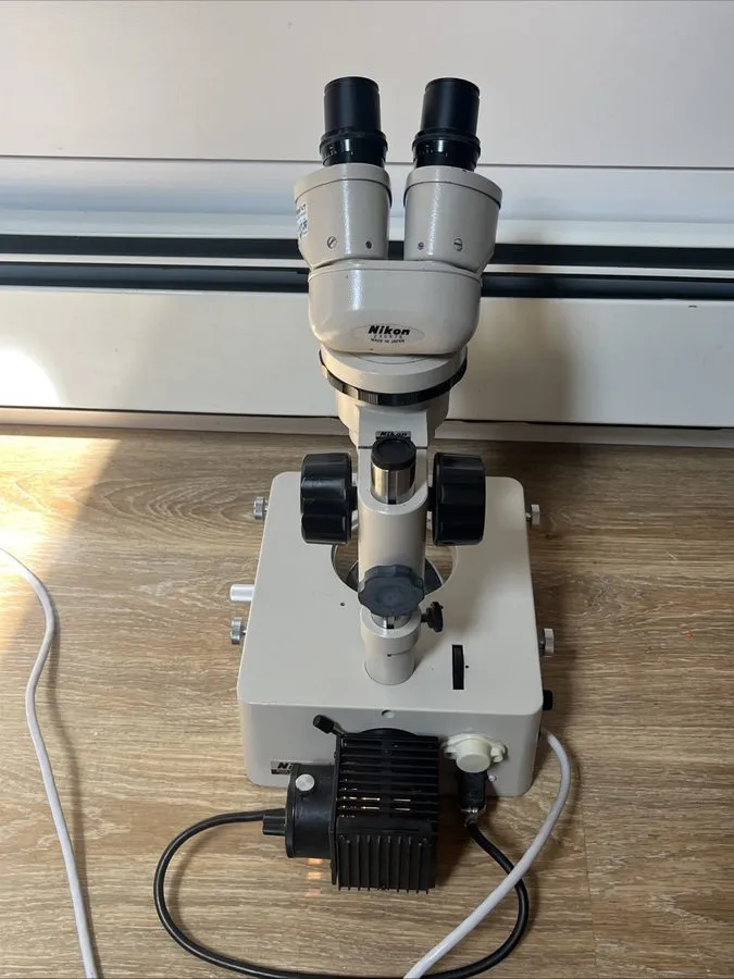Микроскоп Nikon Stereo Microscope SMZ-10 and Transmitted Light Stand — фото лота 1
