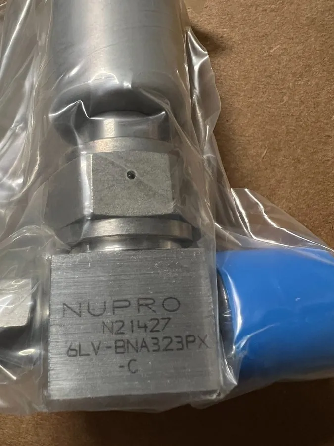 Клапан NUPRO/SWAGELOK 6LV-BNA323PX-C Pneumatic (air-operated) Diaphragm Valve — фото лота 1
