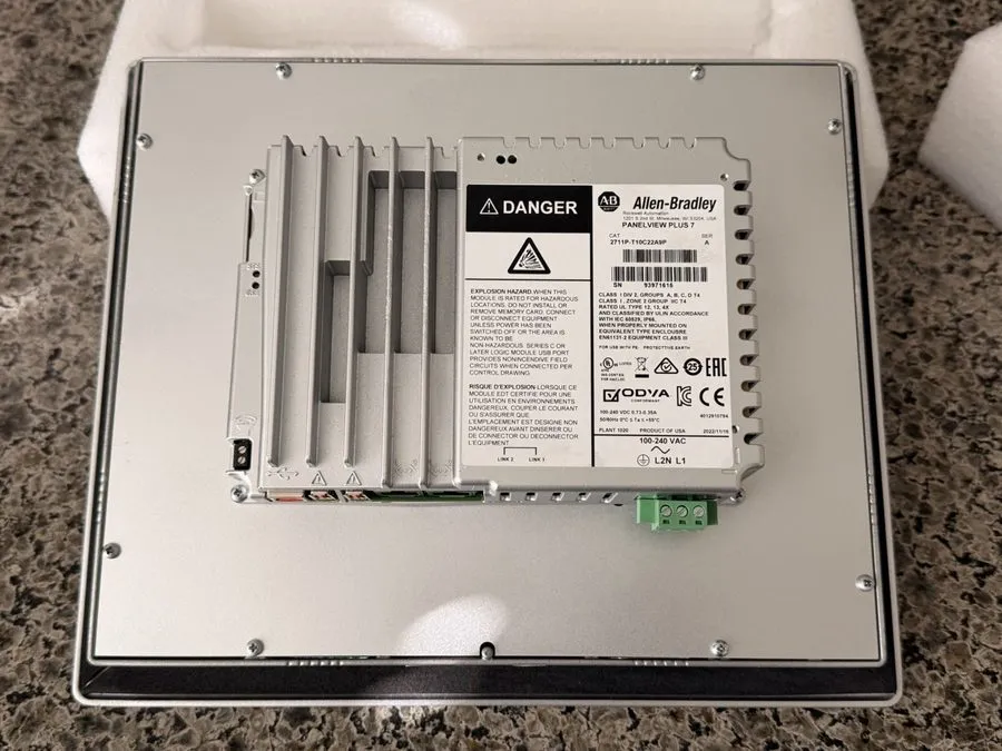 Панель оператора Allen-Bradley 2711P-T10C22A9P PanelView Plus 7 10" AB