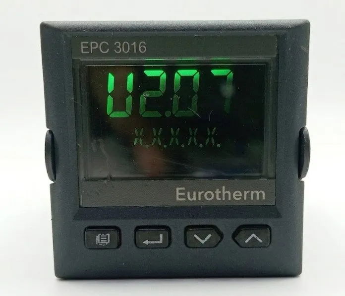 Датчик Eurotherm EPC 3016 PID Programmable Controller Ver 2.07 0190-64426 EPC300 — фото лота 1