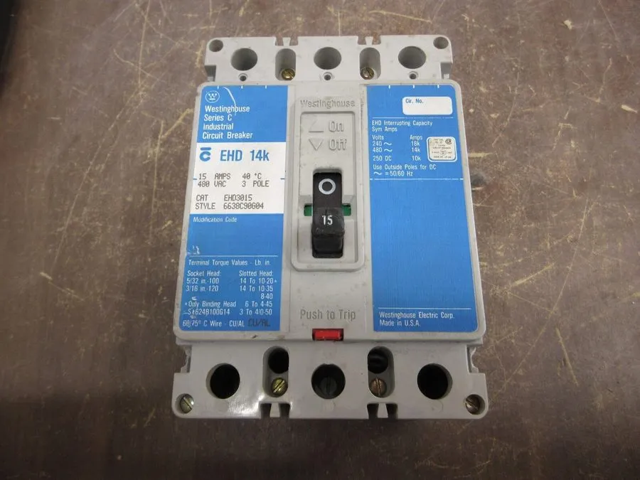 Автоматический выключатель EATON CUTLER HAMMER EHD3015 15A 3-POLE 480V F-FRAME C
