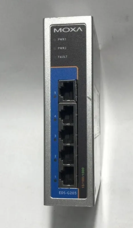 IIoT-устройство MOXA EDS-G205 Ethernet Switch
