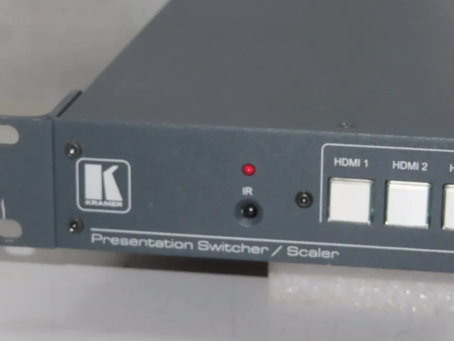 Видеокоммутатор Kramer VP-773AMP VP-773 AMP 8-Input HDMI/HDBaseT Presentation Sw