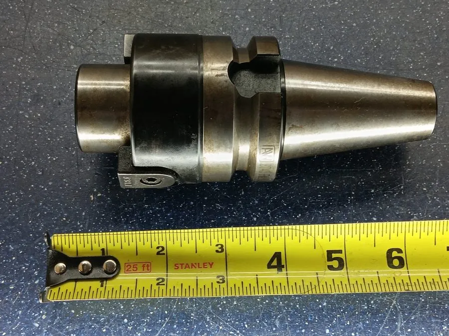 Инструментальная оправка AW BT40 38mm Pilot 15.5mm K Face Shell Mill Tool Holder