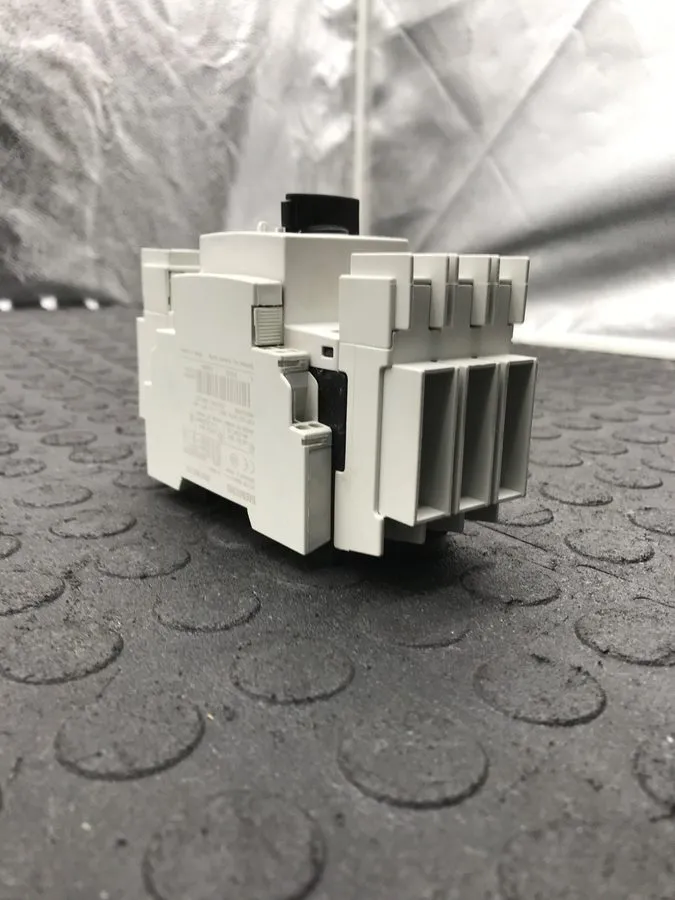 Автоматический выключатель Siemens 3RV1721-4BD10 Sirius Motor Protection Circuit