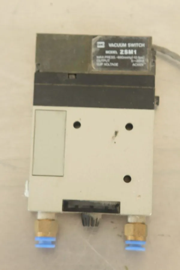 Вакуумный эжектор SMC ZM132H PNEUMATIC VACUUM EJECTOR & ZSM1 VACUUM SWITCH