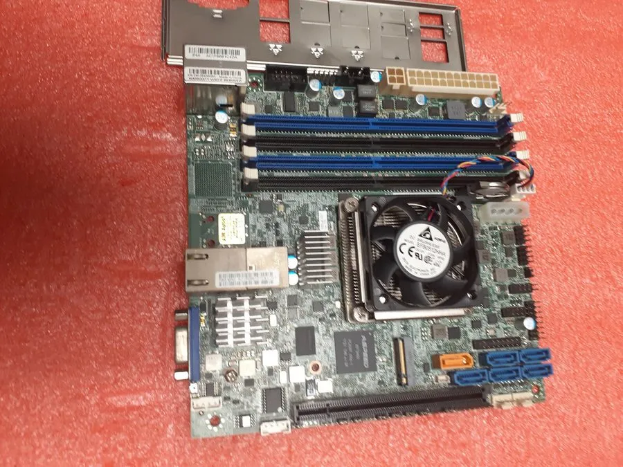 Материнская плата SuperMicro X10SDV-4C-TLN2F, Mini-ITX,Xeon D-1521. with active 