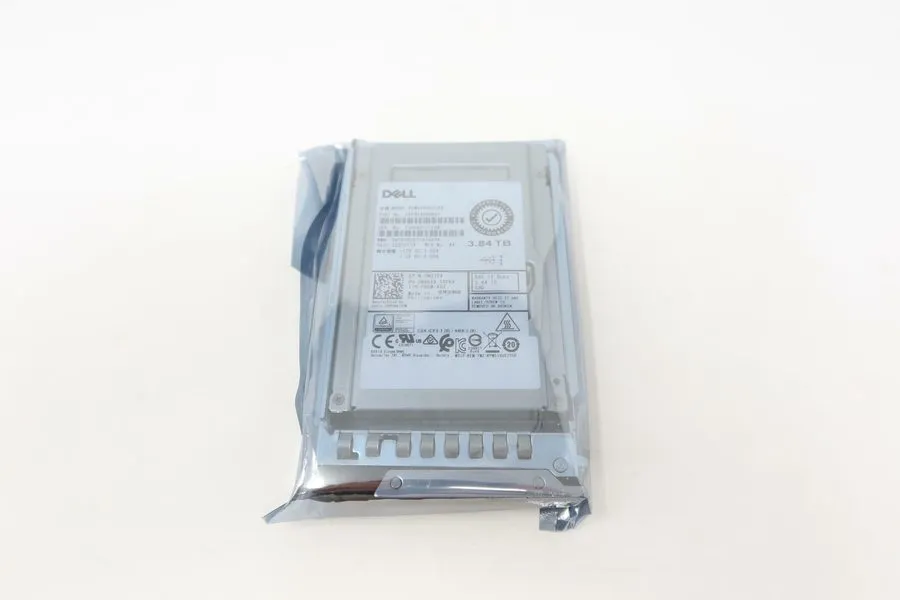 SSD-накопитель Dell N85XX / KIOXIA Toshiba KPM5XRUG3T84 SDFBE84DAB01 3.84TB 12Gb