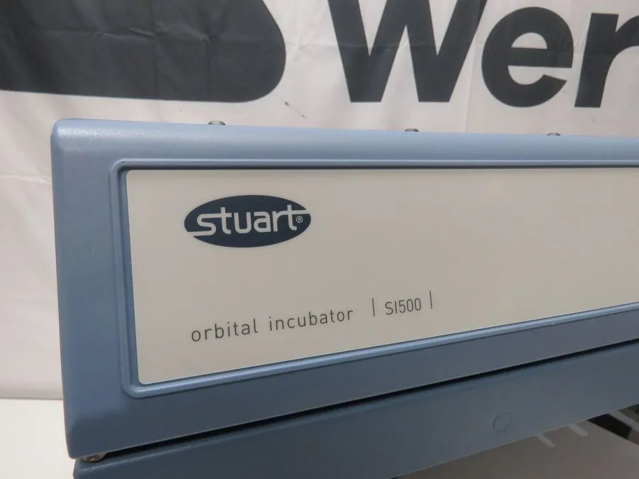 Шейкер STUART SI-500 Laboratory Benchtop Incubator Orbital Shaker 120V — фото лота 1