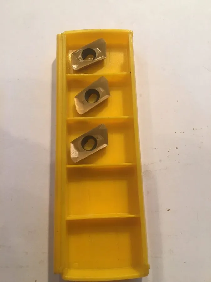 Режущий инструмент SDER43PDSR8GB KC725M KENNAMETAL INSERT (loc M14)