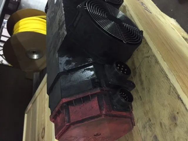 Серводвигатель A06B-0158-B177 Fanuc AC SERVO MOTOR By SF