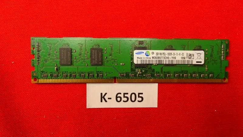 Модуль памяти Samsung 2GB M393B5773CH0-YH9 DDR3 1333MHz PC3L-10600R 240Pin ECC R