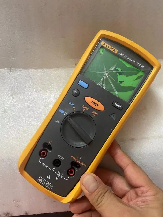 Тестер Fluke 1503 Digital Insulation Resistance Tester F1503 meter megohmmeter B