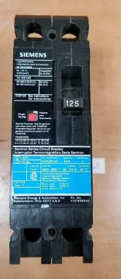 Автоматический выключатель Siemens Sentron ED42B125 125A 2-Pole Molded Case Circ