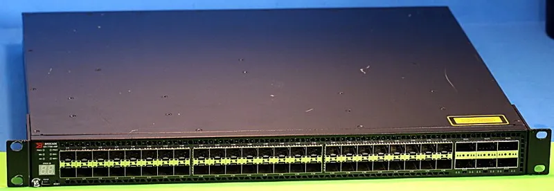 Трансивер ICX7750-48F Brocade RUCKUS ICX ICX7750 48 Port SFP+ Switch