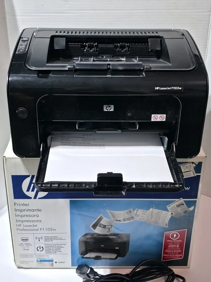 Лазерный принтер HP LaserJet Pro P1102w Wireless Monochrome Laser Printer Page c