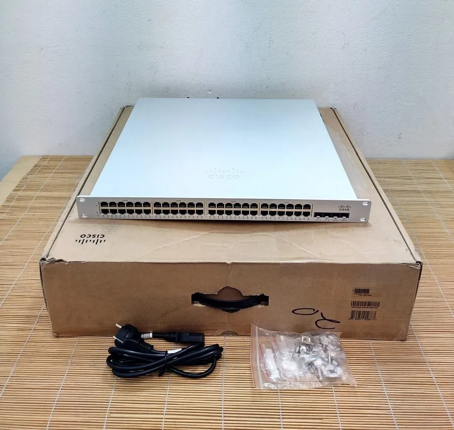 Коммутатор Unclaimed Cisco Meraki MS250-48LP-HW Switch / 48 Port PoE+ 4x 10GB SF