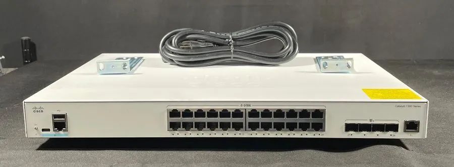 Коммутатор Cisco Catalyst 1300 24-port 10GE, 4x10G SFP+ Shared C1300-24XT