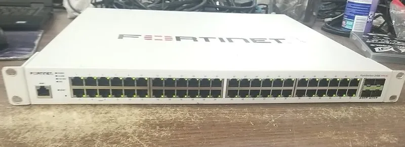 Коммутатор Fortinet FS-248E-FPOE FortiSwitch 48-Port PoE Gigabit Switch
