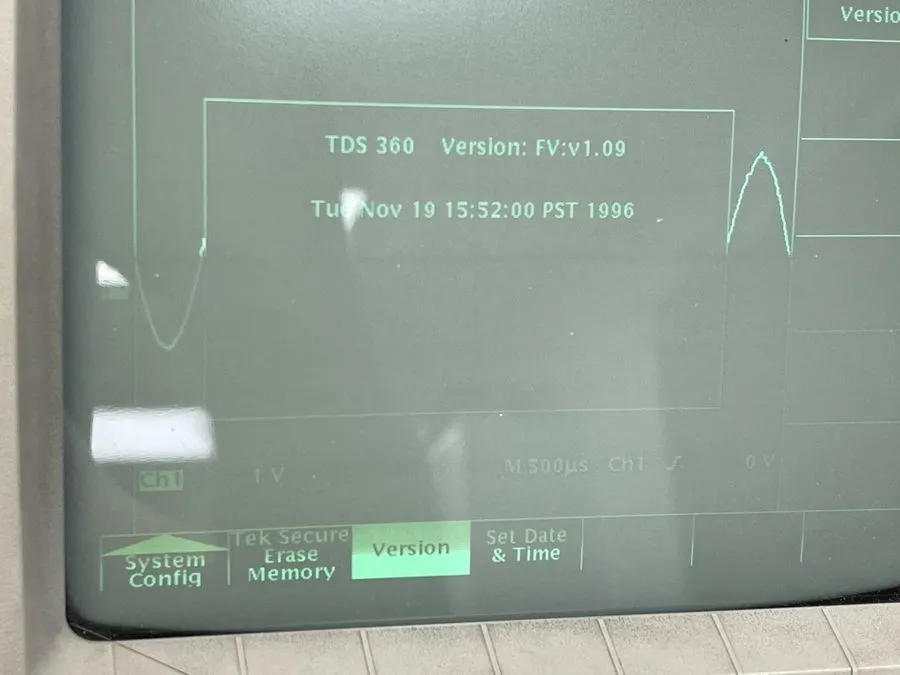 Осциллограф Tektronix TDS 360 Digital Oscilloscope 200MHz 1GS/s 2 channels, Powe
