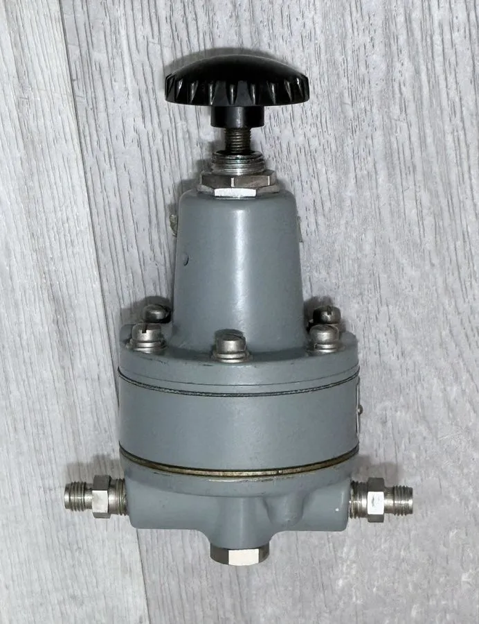 Трубопроводная арматура Siemens 40-200 Nullmatic Pneumatic Pressure Regulator 1/