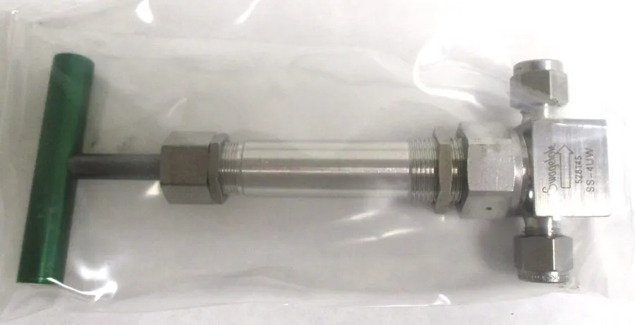Клапан Swagelok SS-4UW SS Secondary Packed Bellows Sealed Valve FNSP — фото лота 1