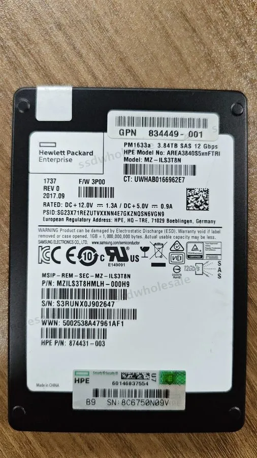 SSD-накопитель Samsung PM1633a MZ-ILS3T8N 3.84TB SAS 12Gbps 2.5" EMC 118000519 I