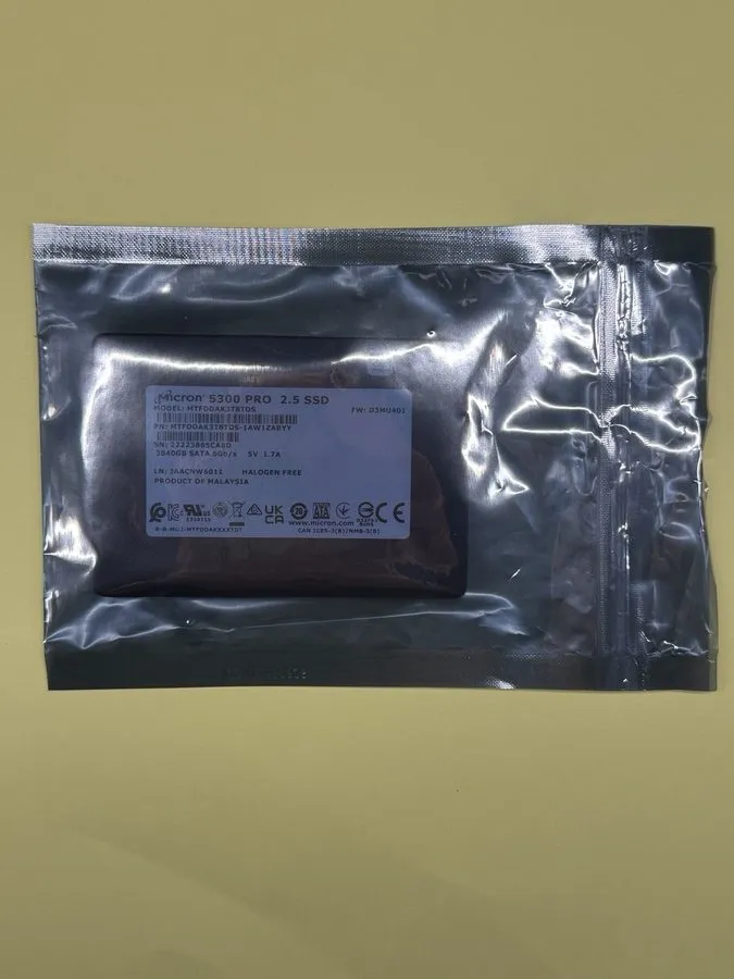 SSD-накопитель Micron 5300 PRO 3.84TB 2.5in SATA III 6Gb/s SSD MTFDDAK3T8TDS-1AW — фото лота 2