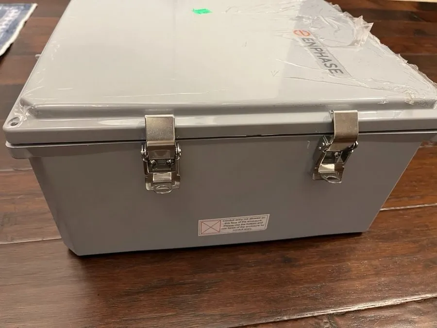 Энергооборудование Enphase Wired Communication Kit COMMS-KIT-02 with Enclosure 8