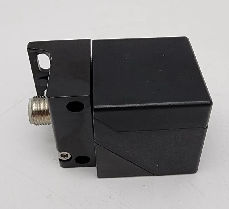 Датчик приближения IFM IM5084 IMC4020UCPKG/K1/SC/US-100-DPA INDUCTIVE PROXIMITY