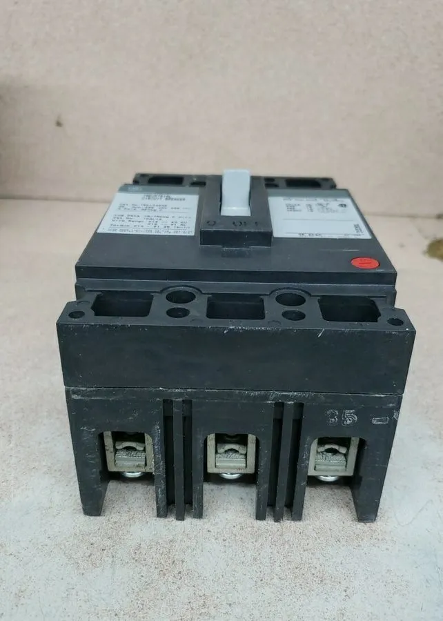Автоматический выключатель GE Circuit Breaker TED134035 35 amp 3 Pole 480VAC 14k