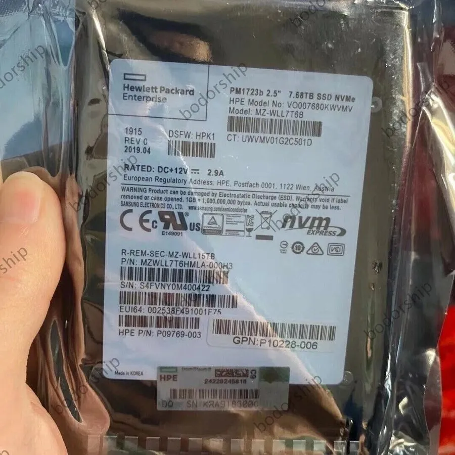 SSD-накопитель Samsung PM1723b 7.68TB SSD NVME MZ-WLL7T6B U.2 MZWLL7T6HMLA-000H3