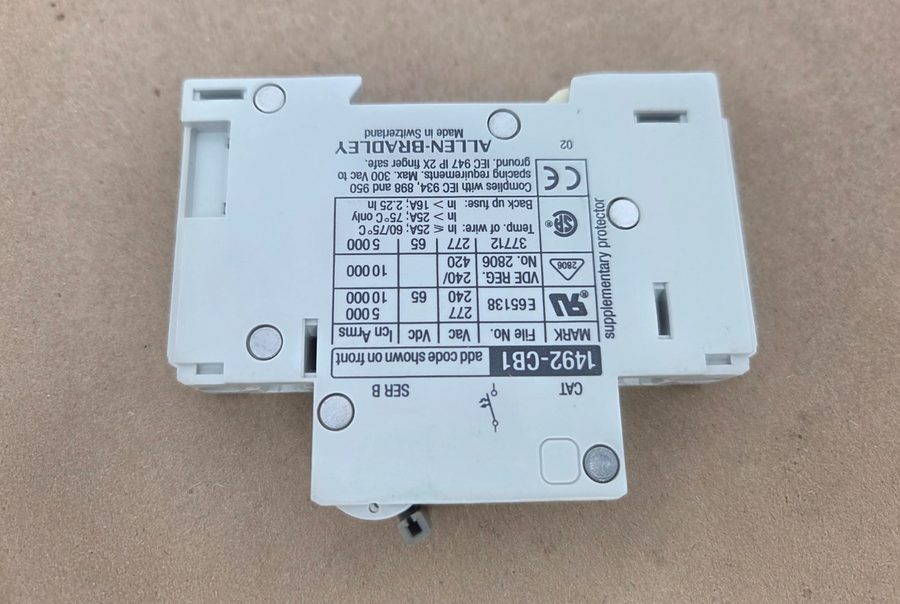 Фото лота 1492-CB1G100 от продавца №53314