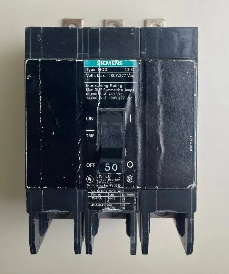 Автоматический выключатель SIEMENS BQD350 Circuit Breaker; 3-Pole; 480V/50AMP; B — фото лота 1