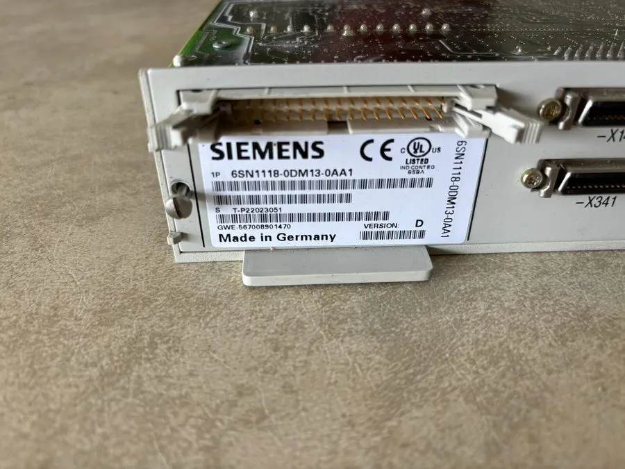 Сервоусилитель Siemens 6SN1118-0DM13-0AA1 Simodrive 611-D Control 2-Axis Card Mo