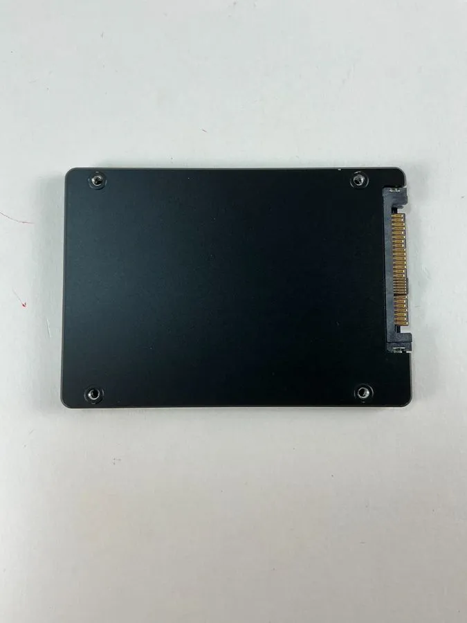 SSD-накопитель MZ-QLB1T90 Samsung PM983 2.5" 1.92TB SSD PCI-E 3.0 NVMe U.2 MZQLB