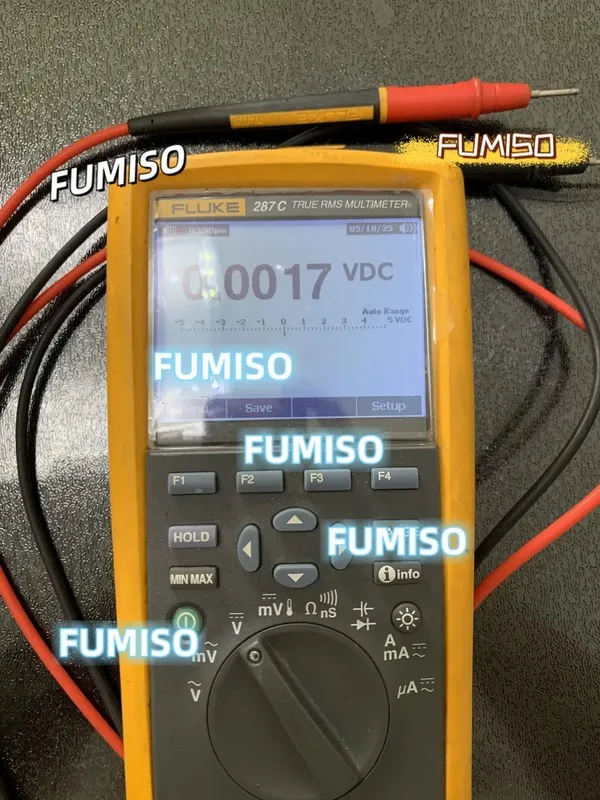 Мультиметр Fluke 287C Digital Multimeter With a pen