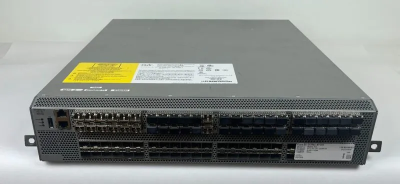Коммутатор Cisco DS-C9396S-K9 96-Port Active 16GbE Multilayer Fabric Switch Dual — фото лота 1