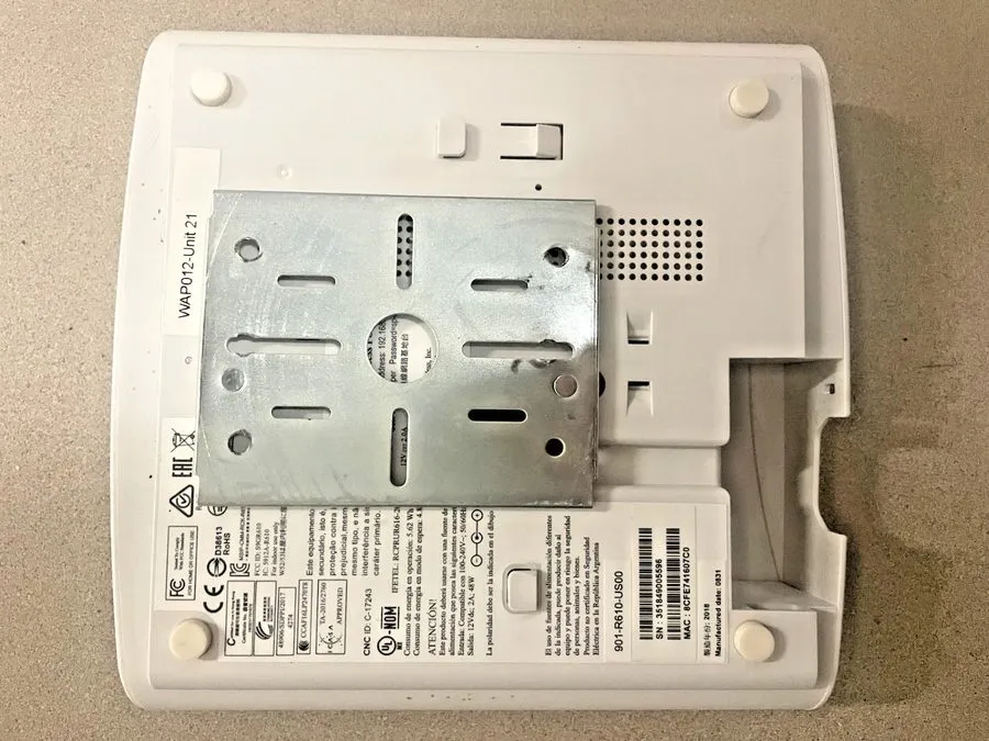 Точка доступа Wi-Fi Ruckus 901-R610-US00 ZoneFlex R610 Wave 2 Wireless Access Po