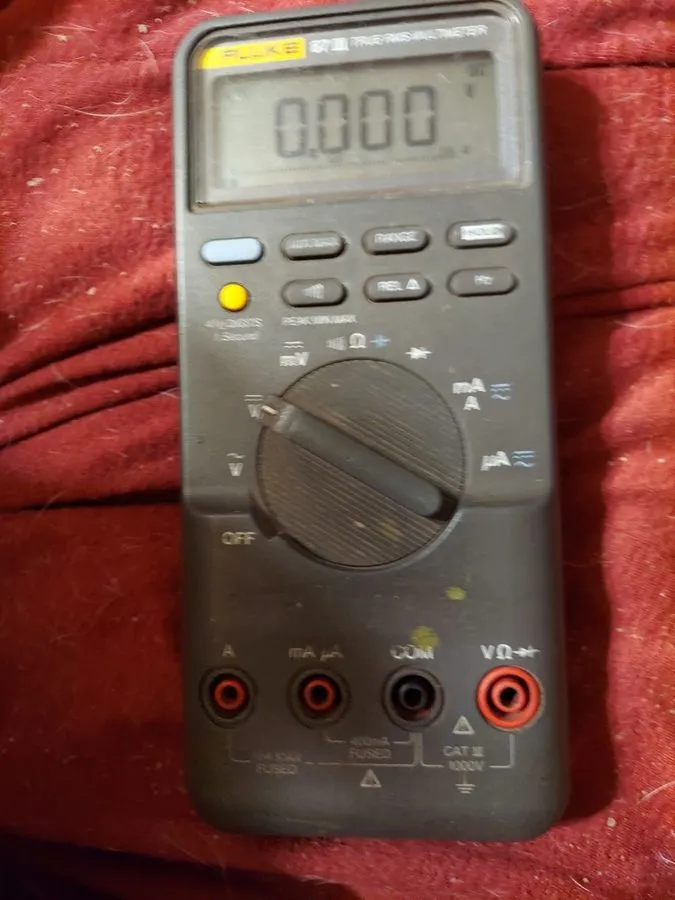 Мультиметр Fluke 5140033 87V MAX True-RMS Digital Multimeter IP67 1000V CAT III