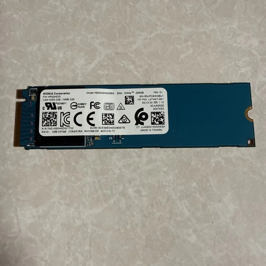 SSD-накопитель Kioxia BG4 256GB NVMe SSD Solid State Drive KBG40ZNV256G
