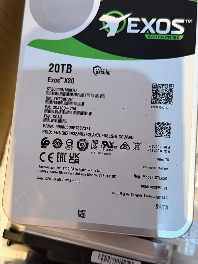 Жёсткий диск Seagate Exos X20 20TB Enterprise HDD 7200 RPM SATA 6Gb/s 3.5" ST200